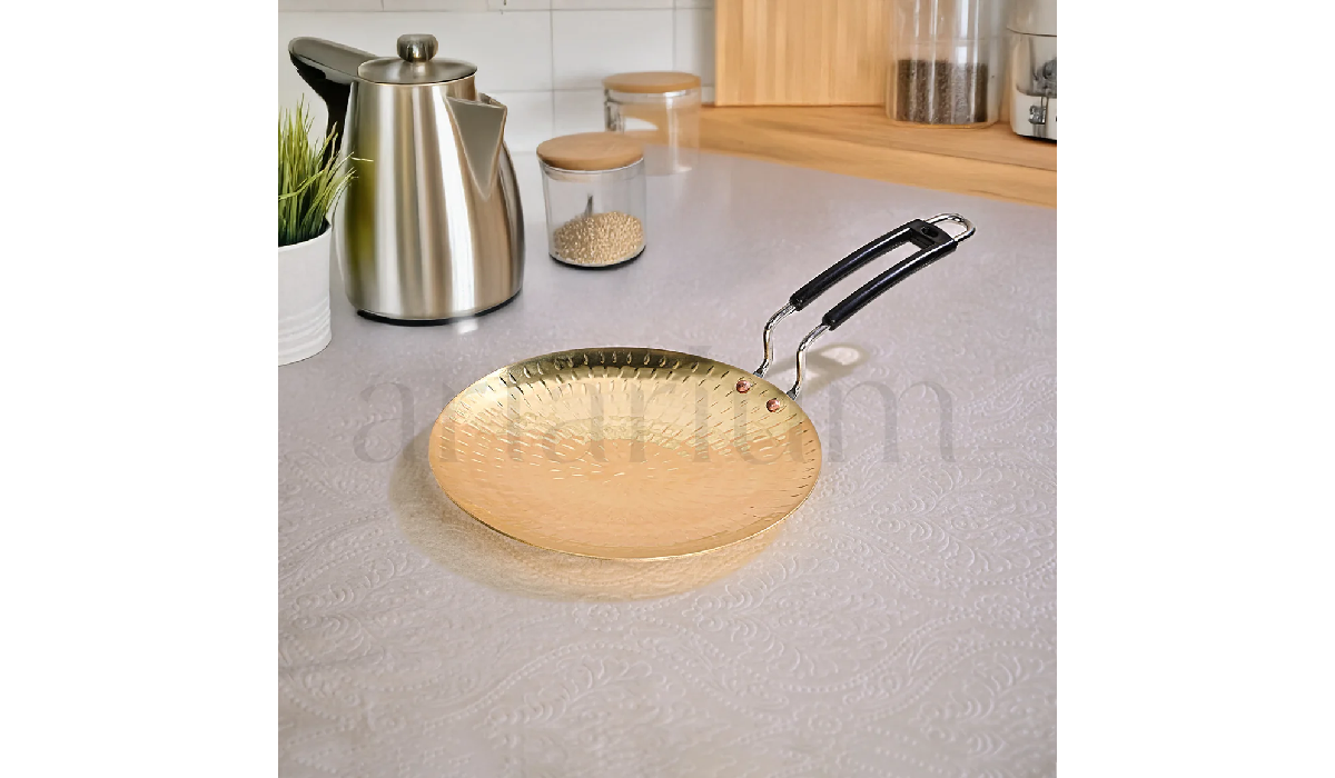 The Secret to Healthy & Tasty Food: Why to Bring a Brass Tawa to Your Kitchen